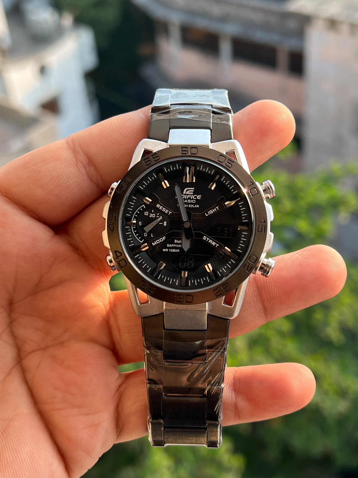 Casio-Edifice-Silver-Stainless-Steel-Case-Black-Bezel-Pushers-First-Copy-Anzoro