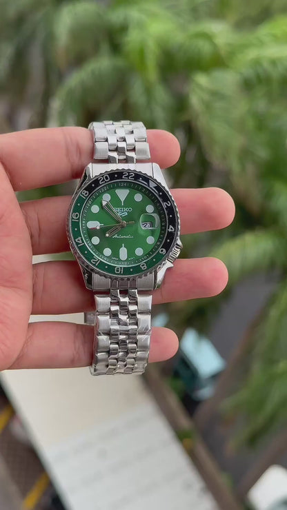 Seiko 5 Sports GMT Watch SSK035K1 – First Copy | Master Copy Quality | Green Dial, Steel Bracelet